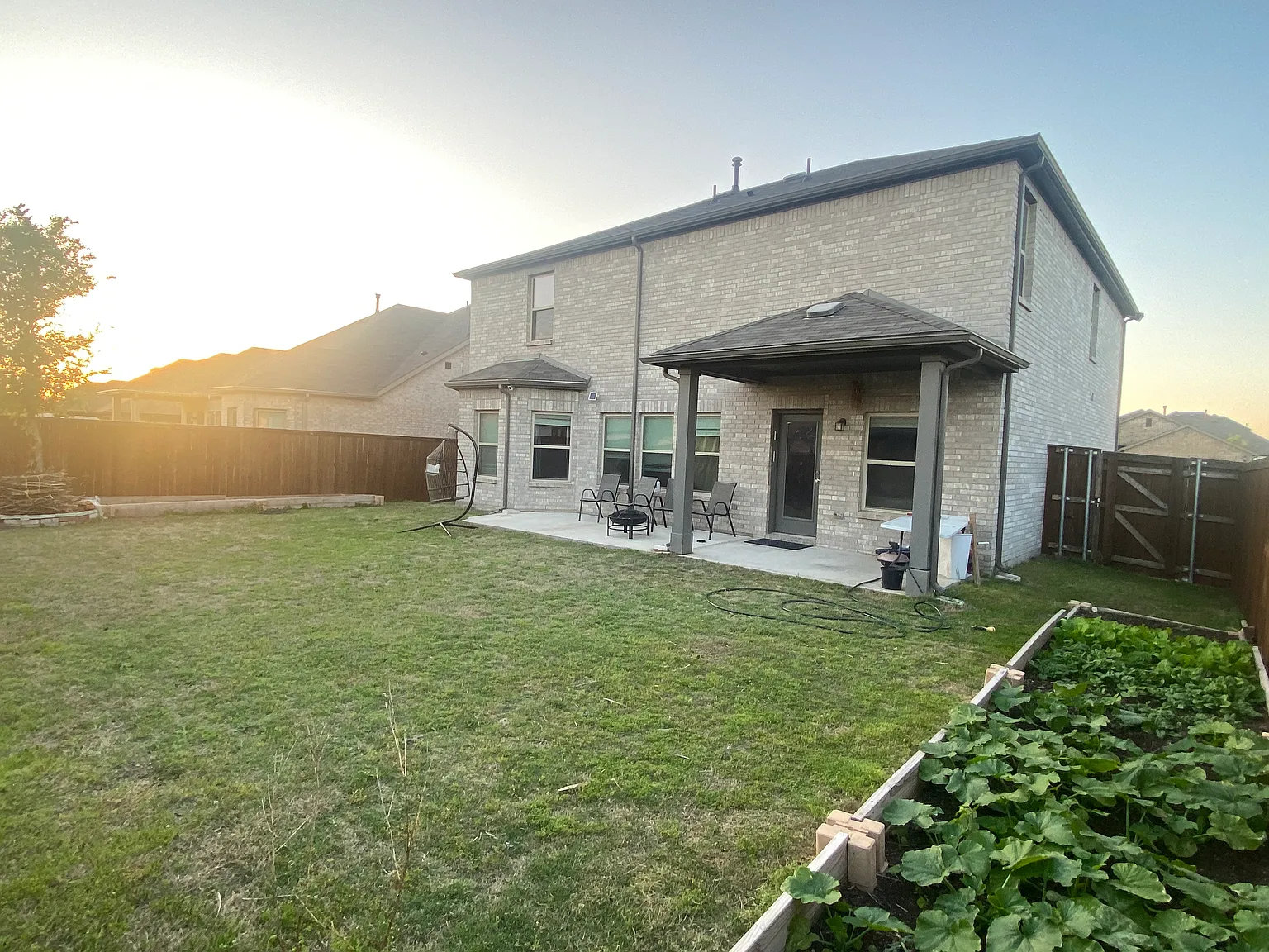 8908 Bronze Meadow Dr — Photo 2