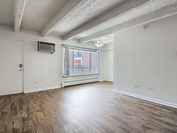 4th image of 257 N Pearl St APT 202