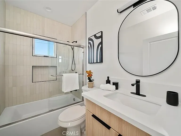 7692 9th St #105 — Photo 6