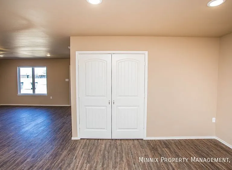 2508 N Avenue P — Photo 28