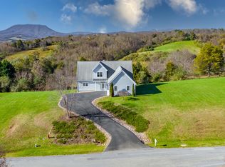 55 Woodridge Ln, Lexington, VA 24450