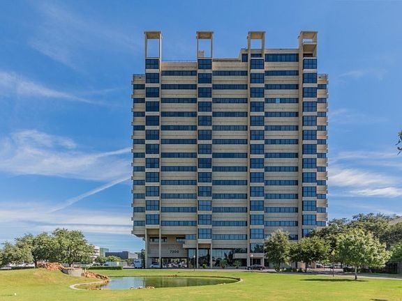 2nd image of 7200 N Stemmons Fwy #1D