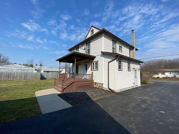 4th image of 8510 East Ave