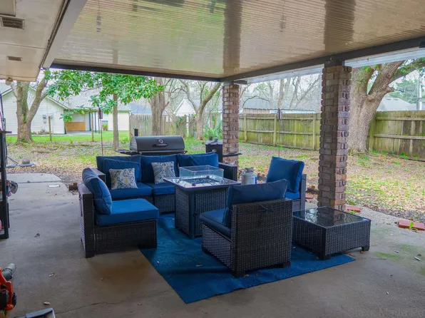14213 Elmbridge Ave, Baton Rouge, LA 70819