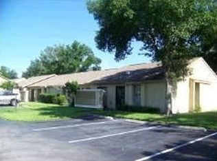 63 Silver Park Cir, Kissimmee, FL 34743
