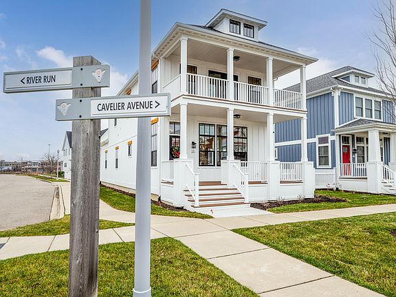 2nd image of 251 Cavelier Ave