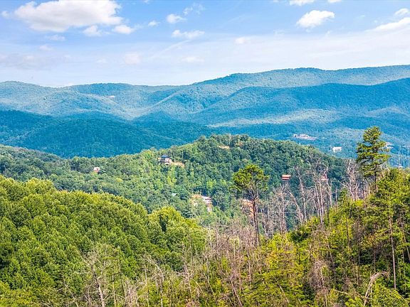 5th image of 3414 Sugar Maple Loop Rd