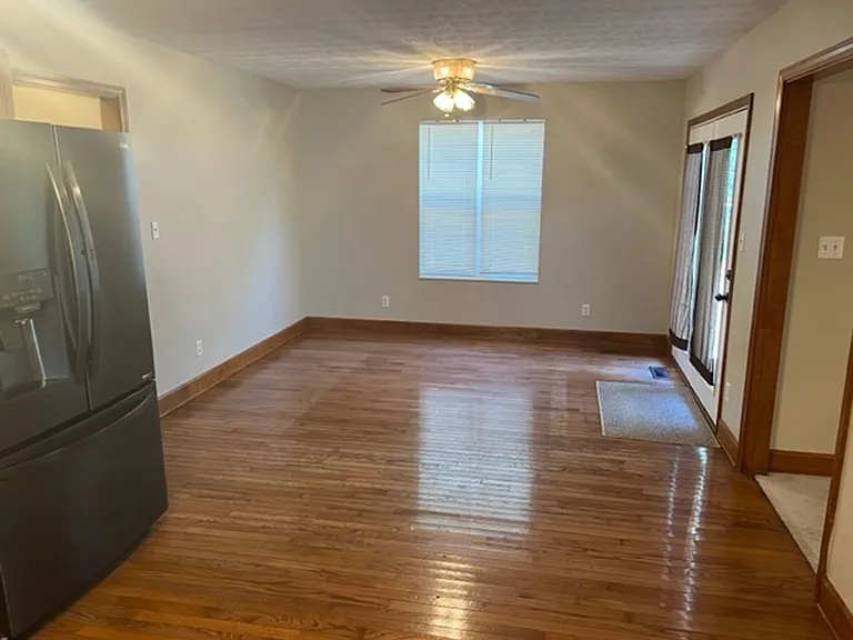 1201 Heartland Dr — Photo 9