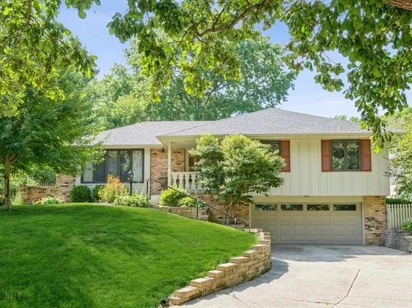 3614 SW 29th St, Des Moines, IA 50321