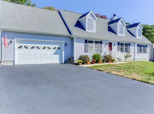 16 Damato Dr, Oakdale, CT 06370