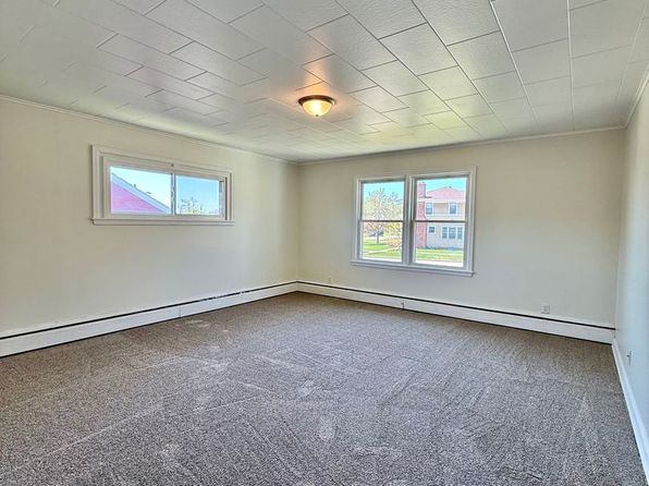 824 2nd Ave NW APT 2