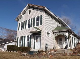 2247 Hubbard Rd, Madison, OH 44057