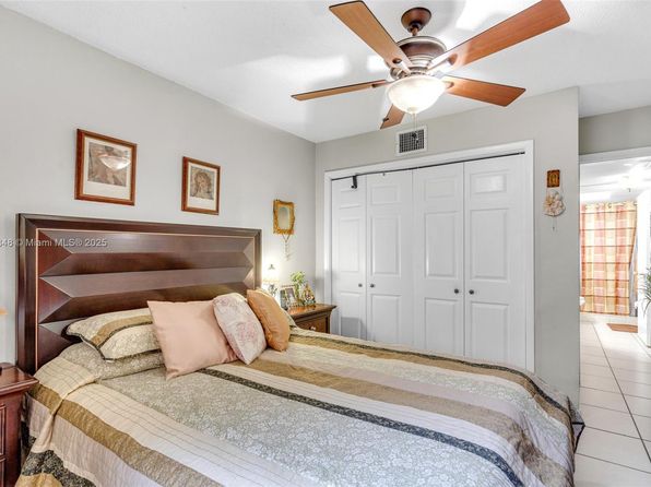 hialeah-florida-43959496 picture