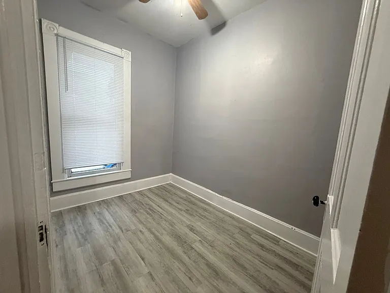 545 W State St #3 — Photo 9