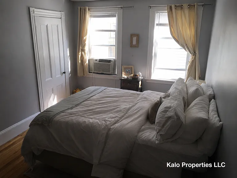 8 Hancock St #2 — Photo 5