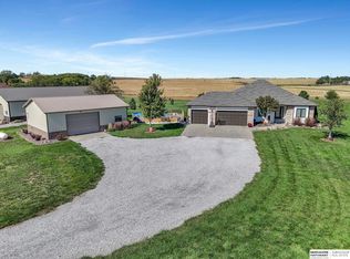 7900 Bowman Cir, Firth, NE 68358