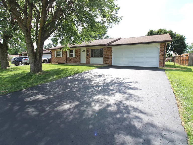 1529 Texas Dr — Photo 25