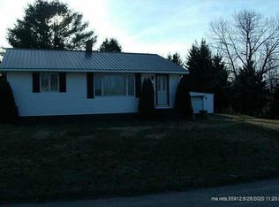 23 White Hill St, Fort Fairfield, ME 04742