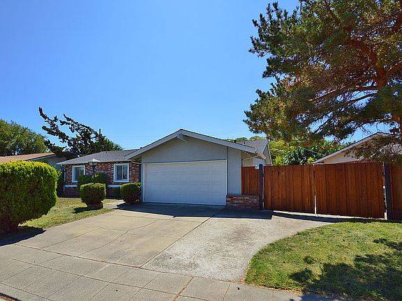 2nd image of 7432 Bedford Ct