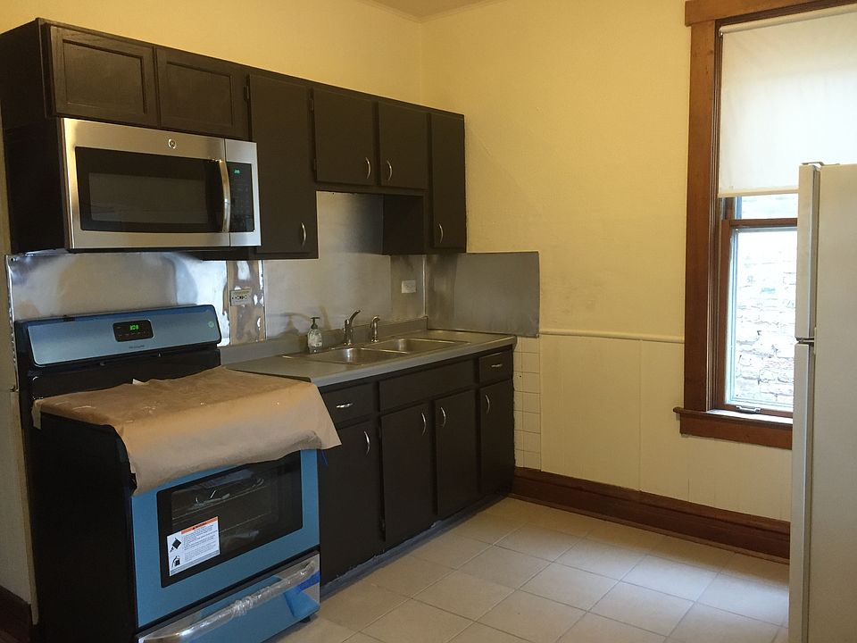 1st image of 4336 N Saint Louis Ave #2