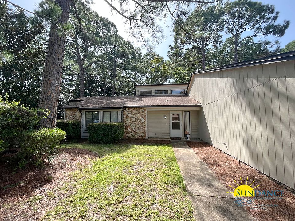 1st image of 641 Birkdale Cir