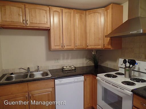 5th image of 1717 W 1st Ave