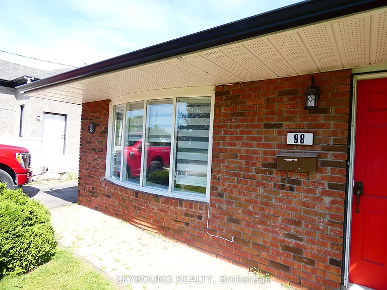 98 Barton St #1 — Photo 2