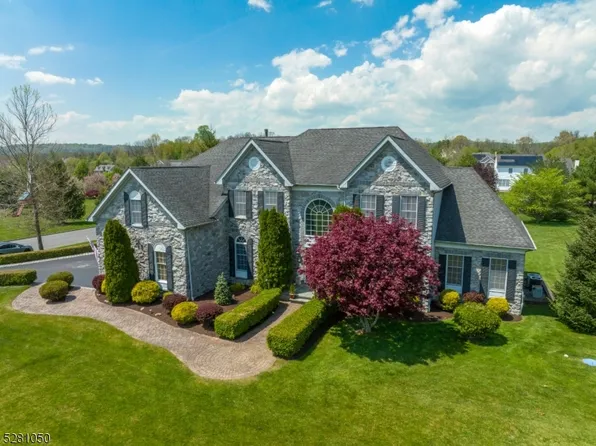 11 Runkle Place, Franklin Twp., NJ 08802