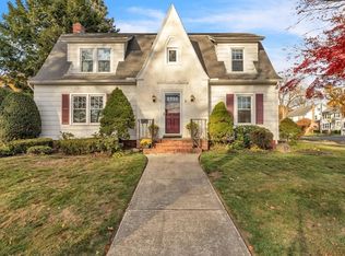 64 Hillcrest Ave, Longmeadow, MA 01106