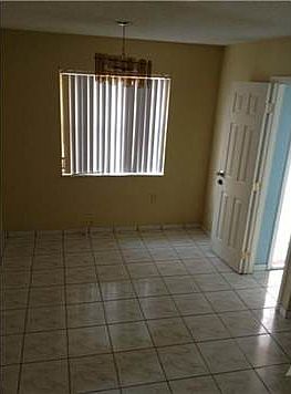 3rd image of 2582 W 60th Pl #1026