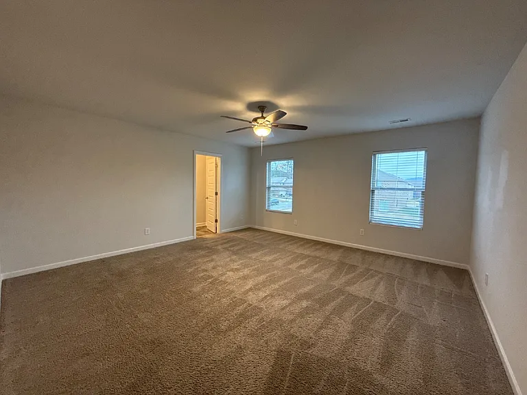 101 Winstead Cir — Photo 8