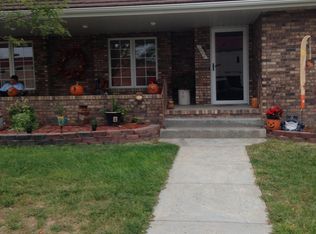 1002 W Kingman Ave, Lakin, KS 67860