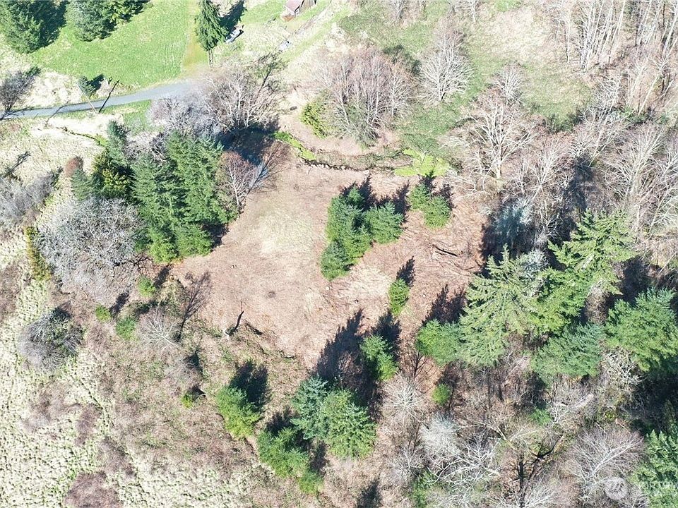 1st image of 352 16 Larson Road