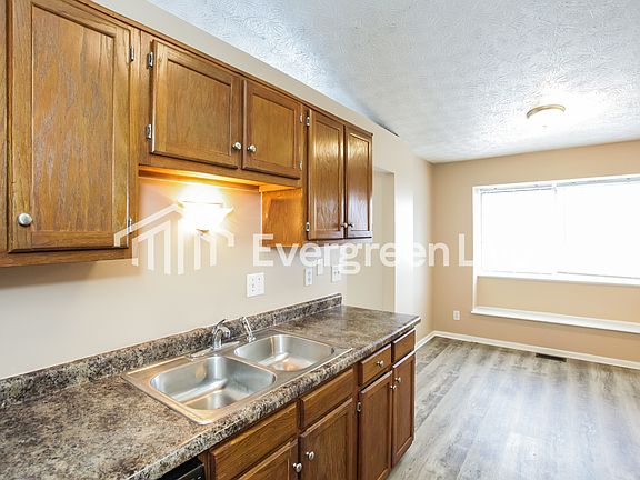 5th image of 11044 Wismar Dr