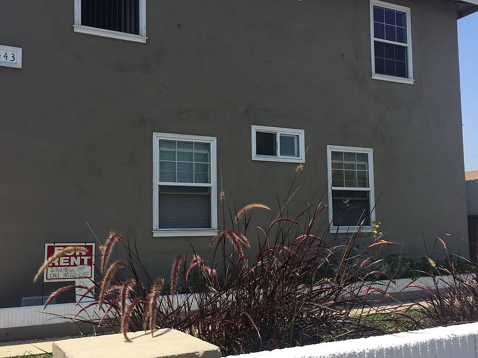 small quiet 4-plex