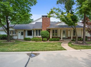 15031 Green Circle Dr, Chesterfield, MO 63017