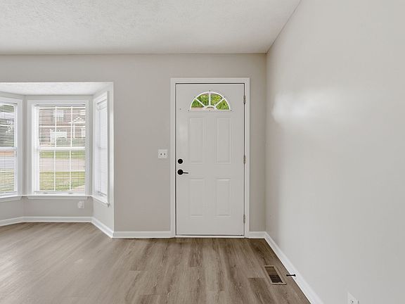 4th image of 1320 Rice Hill Cir