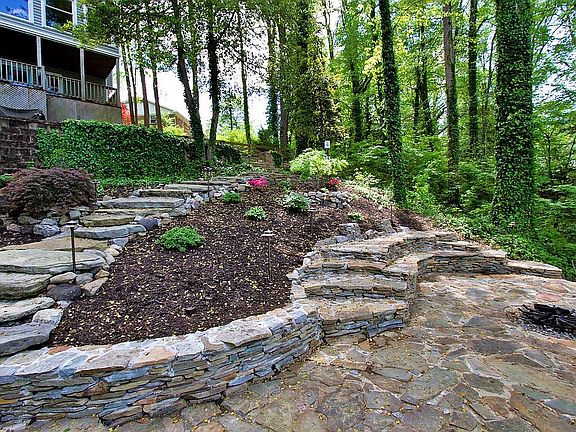 4th image of 4606 Shoremeade Ct