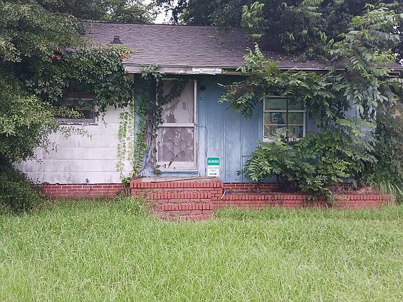 4th image of 3905 Blair Ct