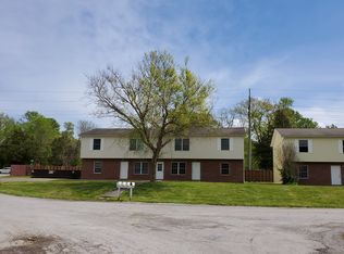 164 Village Dr #4, Carbondale, IL 62902