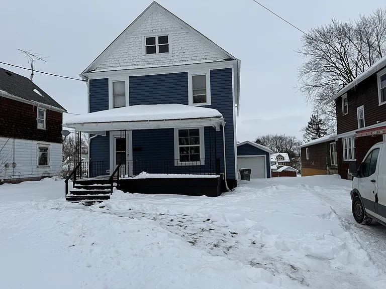 1434 S Linden Ave — Photo 8