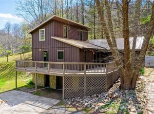 65 Honeybee Ln, Bakersville, NC 28705