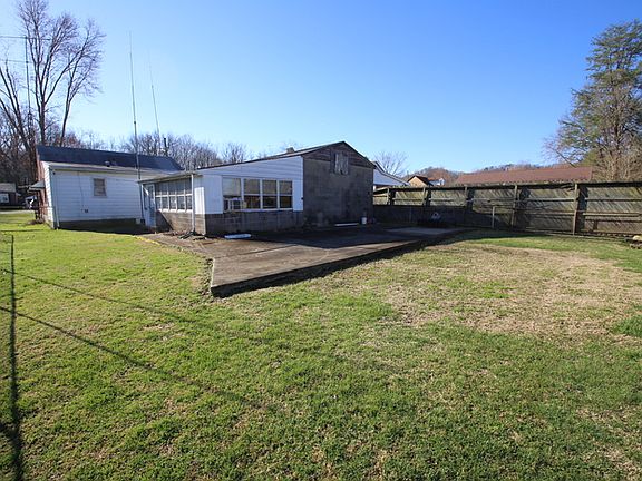 5th image of 10606 Allen Dr