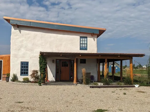 833 Ridge Rd, Stevensville, MT 59870