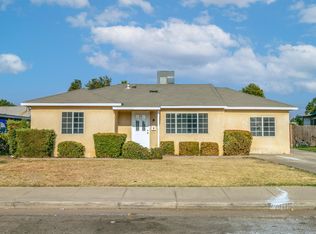 474 N Magnolia Ave, Farmersville, CA 93223