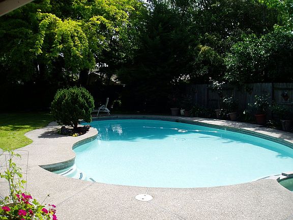 Beautiful pool and spa.