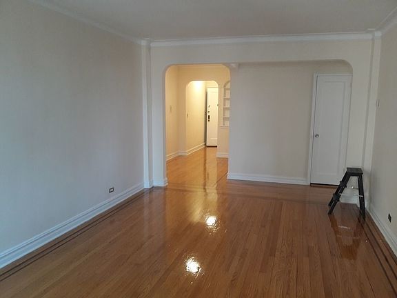 5th image of 70-11 108th St #3J