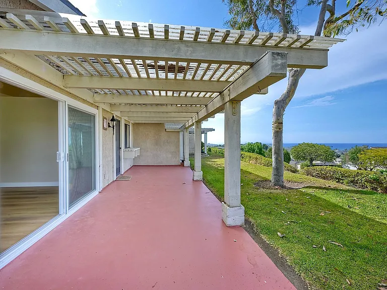 236 Calle Cuervo — Photo 38
