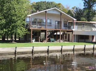 20601 Henry Rd, Springfield, LA 70462