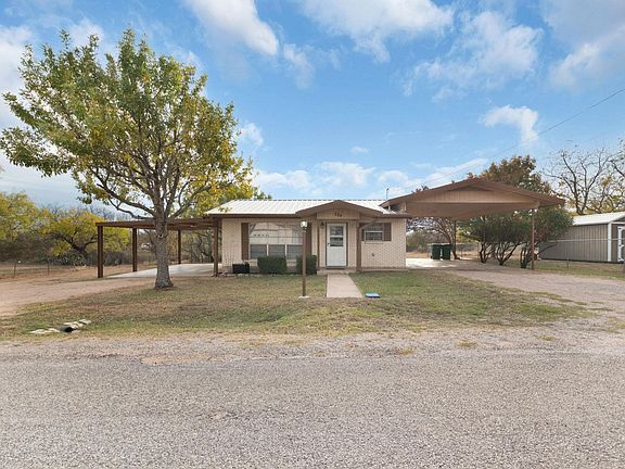 5th image of 224 Sagehill Dr